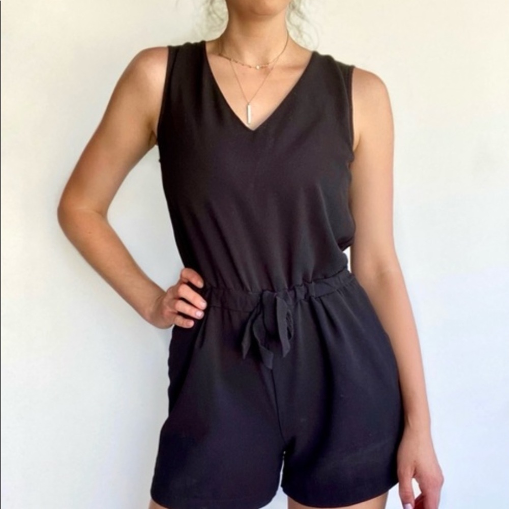 Zara Basics Black jumpsuit Romper Size XS relax